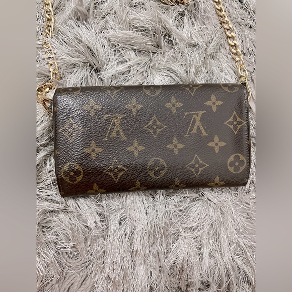 Louis Vuitton Porte Tresor International Wallet Monogram Canvas - Picture 3 of 12